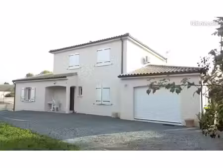 pavillon 8 pièces 04.2019. 6 chambres