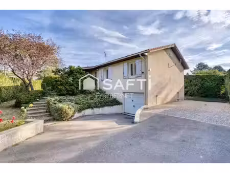 maison de plain pied de 91 m² avec un sous- sol complet terrain terrain piscinable