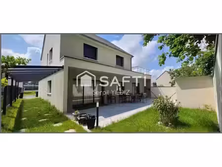 coup de coeur assuré pour cette maison d'exception alliant modernité  confort et performan