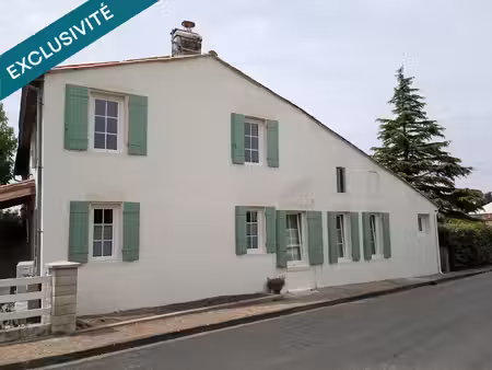 maison charentaise 123 m² env. la campagne proche de communes !