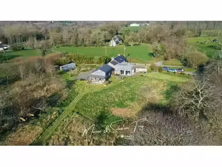 propriété avec gîte sur près d’1 hectare