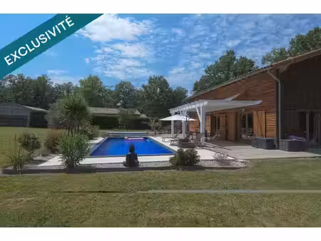 villa contemporaine avec piscine et terrain constructible – monclar de quercy