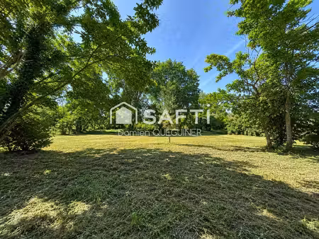 grand terrain constructible et divisible