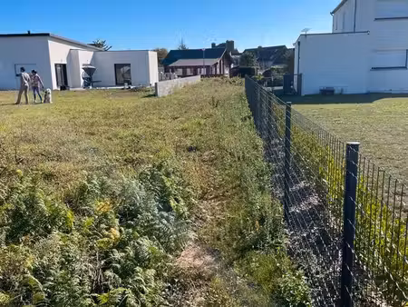beau terrain à bâtir 1622 m² - libre constructeur - lanmodez / proche mer