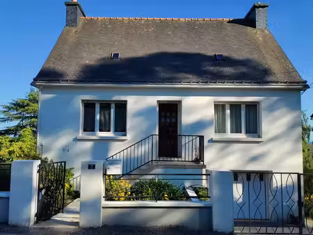 vente maison guerledan coeur de bourg