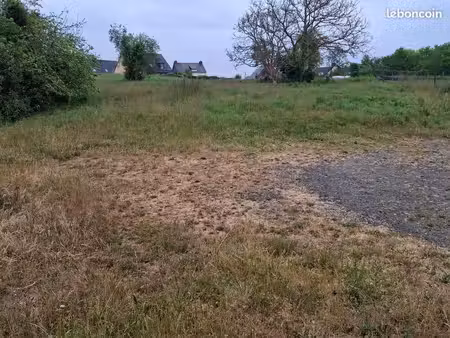 trégueux  terrain 1200m2 avec permis de construire