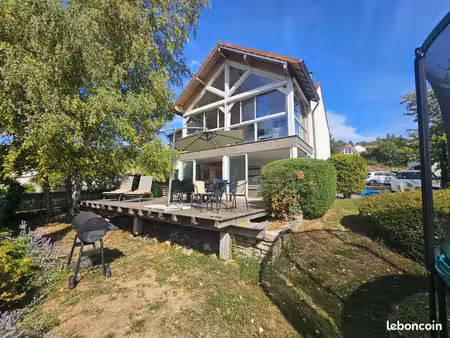 belle maison dans les hautes côtes de nuits