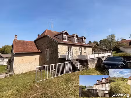maison 118 m² rénovée – 3 chambres + jardin + garage – 10 min besançon ouest