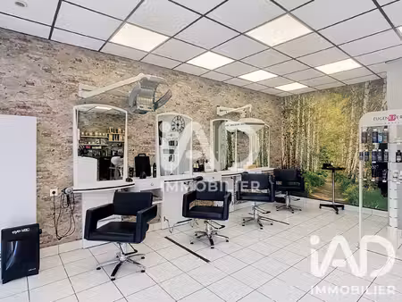 vente esthétique  coiffure 35 m²