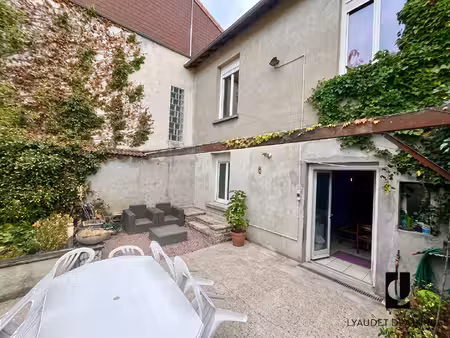 maison de ville roanne avec cour intime et garage - 5 pièce(s) 114 m2