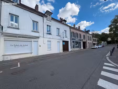 à vendre — local commercial (libre) — cœur d'épernon
