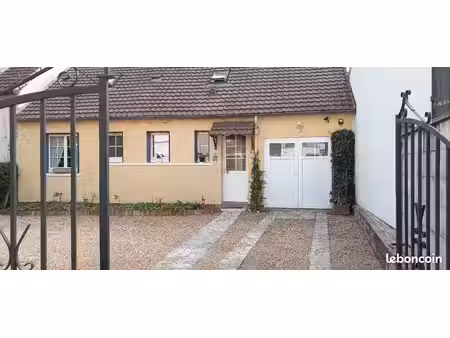 jolie maison hyper centre ville
