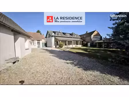 maison de 8 pièces