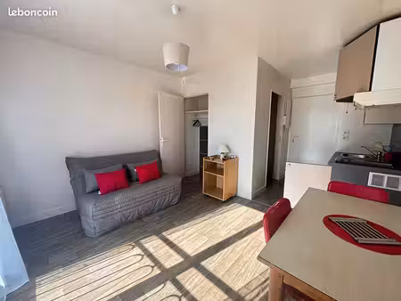 studio 1 pièce 18 m²