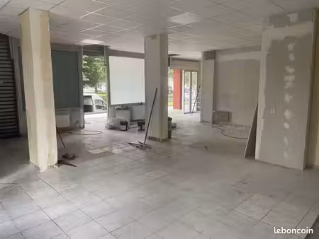 local commercial