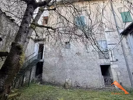 maison de village 3 pièces 118 m²