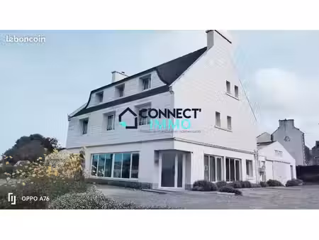 immeuble 443 m² plouider