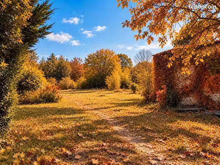 terrain 1 500 m² nages et solorgues