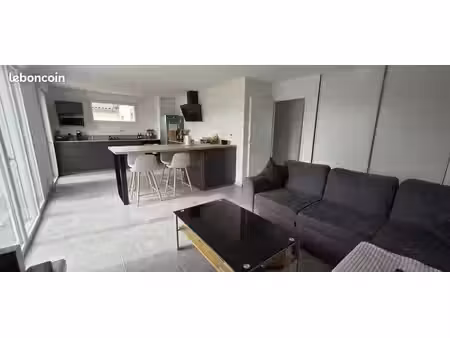 appartement 3 pièces 64 m²