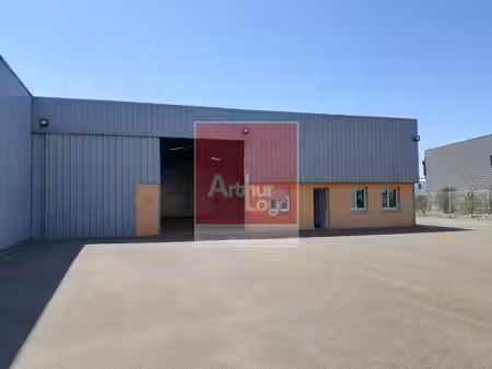 location entrepôt troyes 10000 330m²