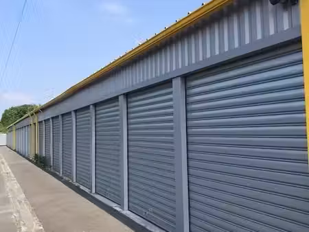 location de box garage container depot local