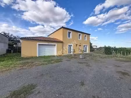 vente maison à la chapelle-saint-florent (49410) : à vendre / 148m² la chapelle-saint-flor