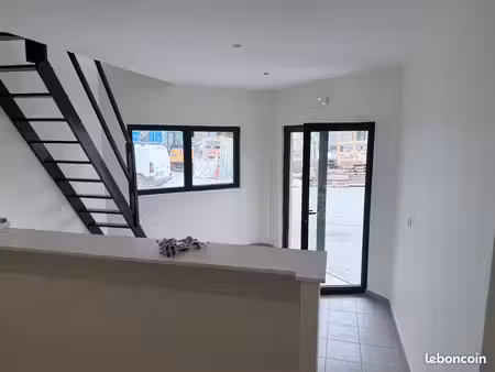 location entrepôt avec bureau  zone d’activité  mermoz  eysines