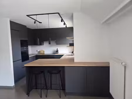 appartement 3 chambres + parking + cave