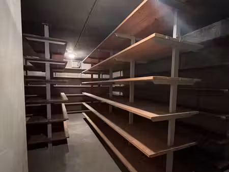 entrepot / garde meuble / garage / dépôt / réserve / cave / box de stockage sécurisé – 30 