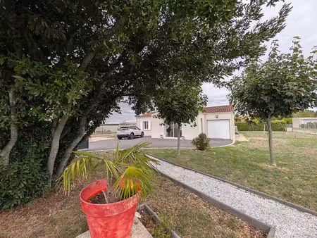 maison 3 pièce(s) 83.59 m2 sigogne cris référence 464687 sous offre