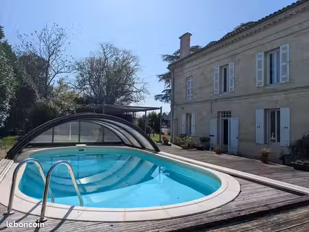 propriété 10 pièces 386 m²