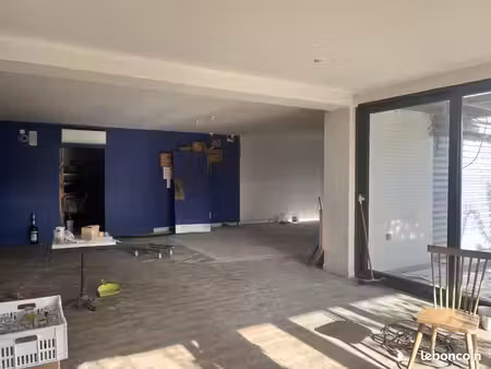 local commercial 170 m²