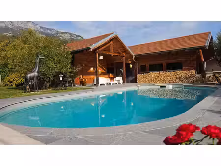 maison d'architecte bioclimatique 5p 122 m² avec piscine et dépendances à sainte-marie-d'a