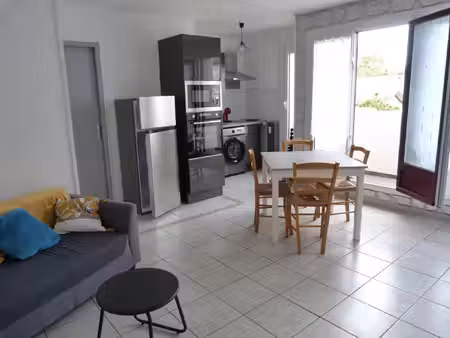 vierzon centre ville - appartement meublé t.2 - 1 chambre