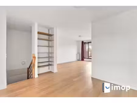à 5 min du métro basilique  superbe duplex t4 de 85m² avec terrasse arborée de 26m²