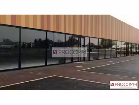 vente commerce gellainville 28630 143m²