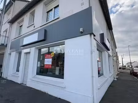 location commerce le mans 72100 50m²