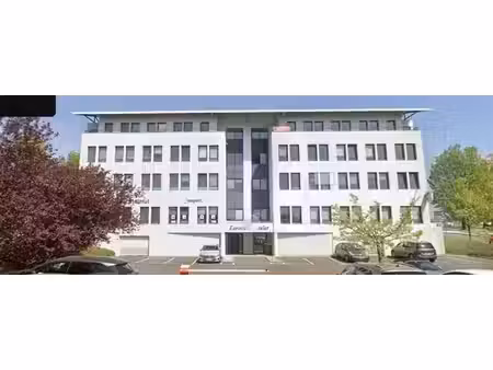 vente/location bureau limas 270 m²