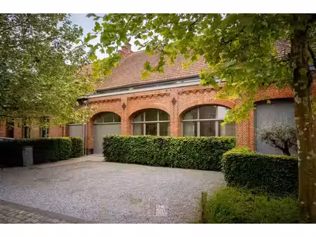 luxe afgewerkte stadswoning (235m²) in domein oud rekem
