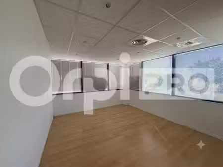 vente bureaux la rochelle 17000 233m²