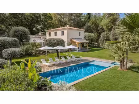 villa roquefort-les-pins - 4 chambres - 210m²