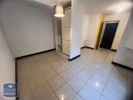 location appartement 1 pièce 23m² la possession 97419