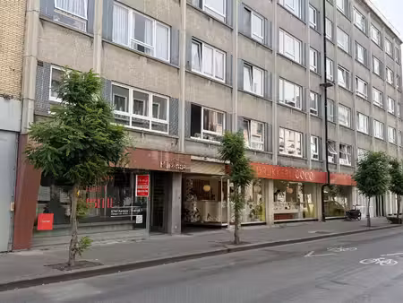 instapklaar bureel of praktijk ingericht door descamps!