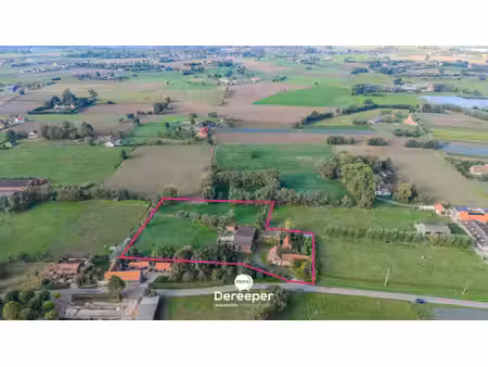 prachtige landelijke hoeve op ruim perceel van 7.479 m² te ichtegem