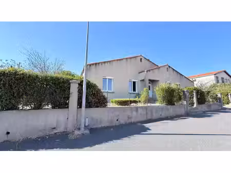 villa moussoulens 6 pièce(s) 143 m2 sur un terrain de 665m²