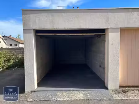 parking à louer - dijon (21) - 75€