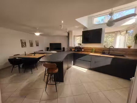 appartement 3 pièces 69 m² à vendre / acheter martigues 13500 ? | era immobilier
