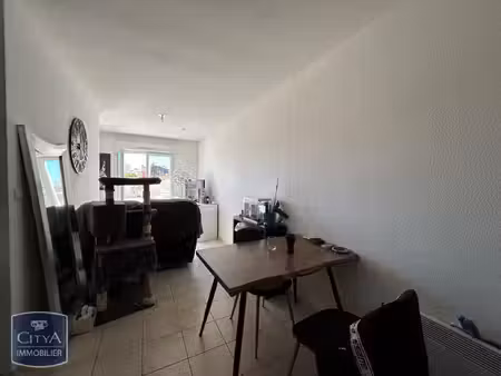 location appartement 1 pièce 36m² beziers 34500