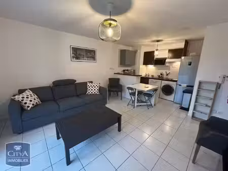 appartement à louer 2 pièces 31.75 m² - layrac (47) - 555€