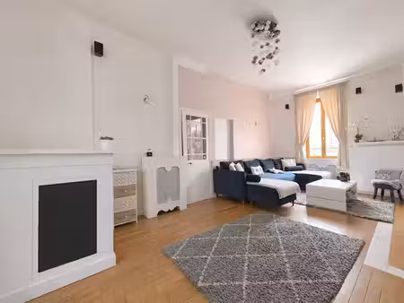 magnifique duplex 110 m2 avec 3 chambres en hyper centre-vil